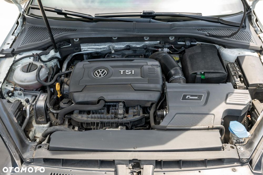 Volkswagen Golf GTI Performance BlueMotion Technology DSG - 22