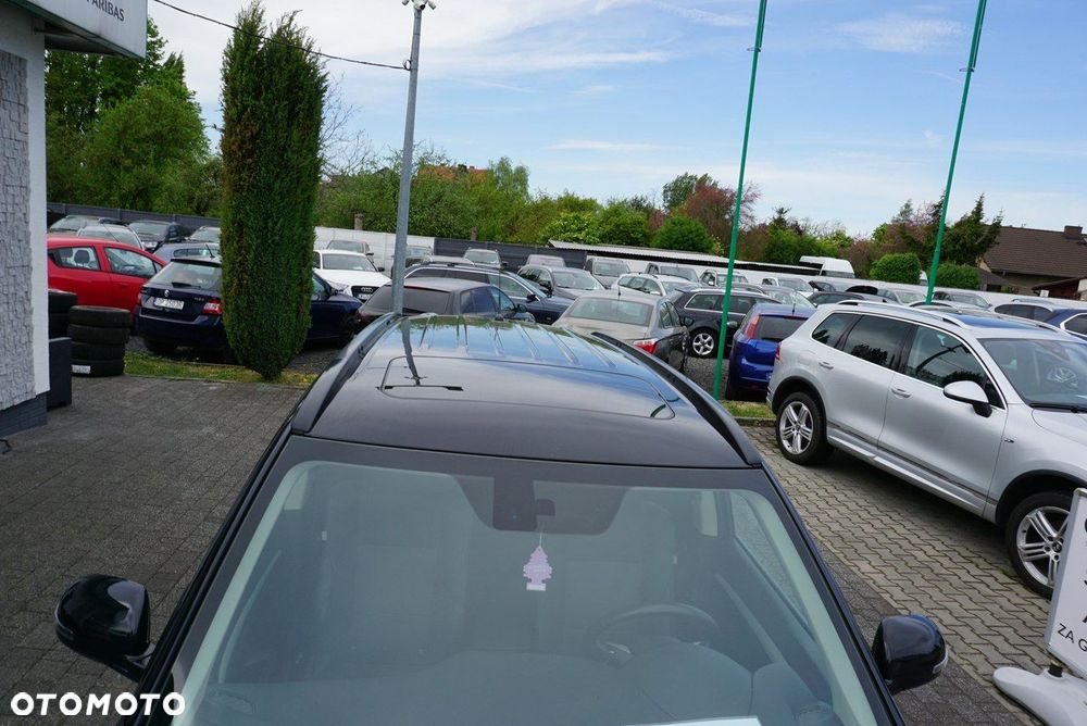 Mitsubishi Outlander - 40