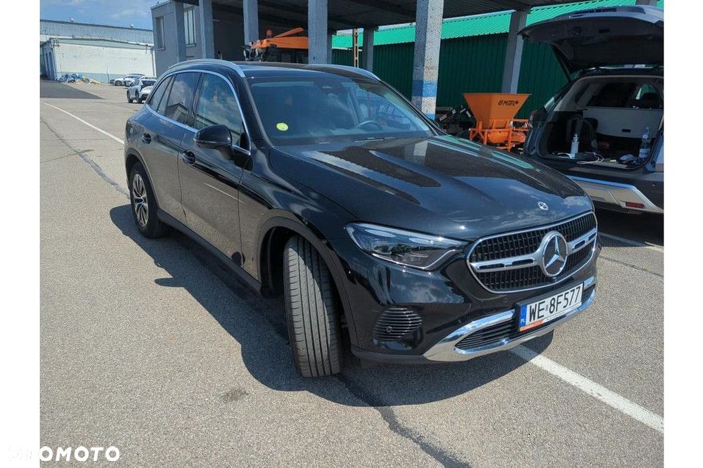 Mercedes-Benz GLC - 4