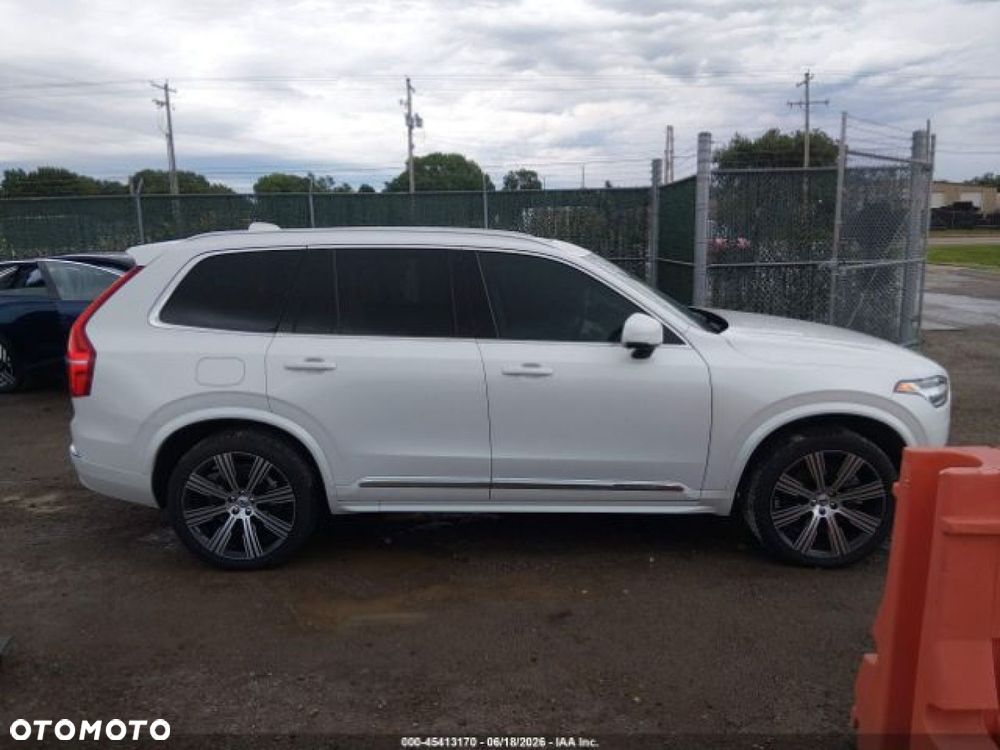 Volvo XC 90 - 8