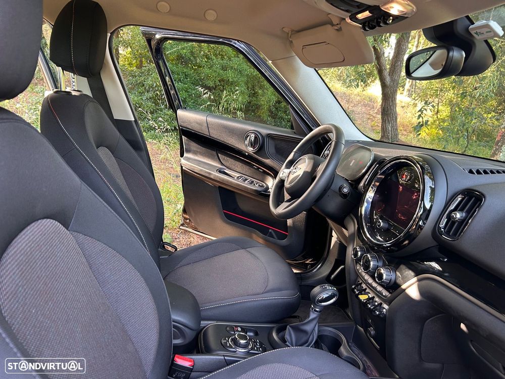 MINI Countryman Cooper SE ALL4 Auto - 3
