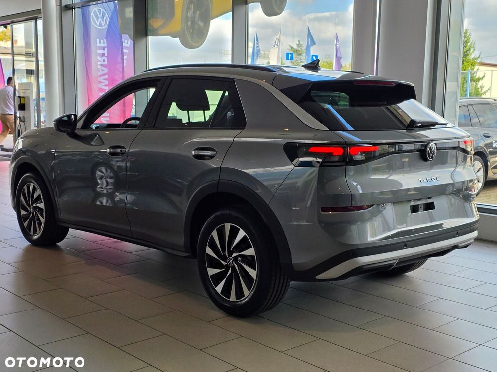 Volkswagen T-Roc 1.5 eTSI Life DSG - 11