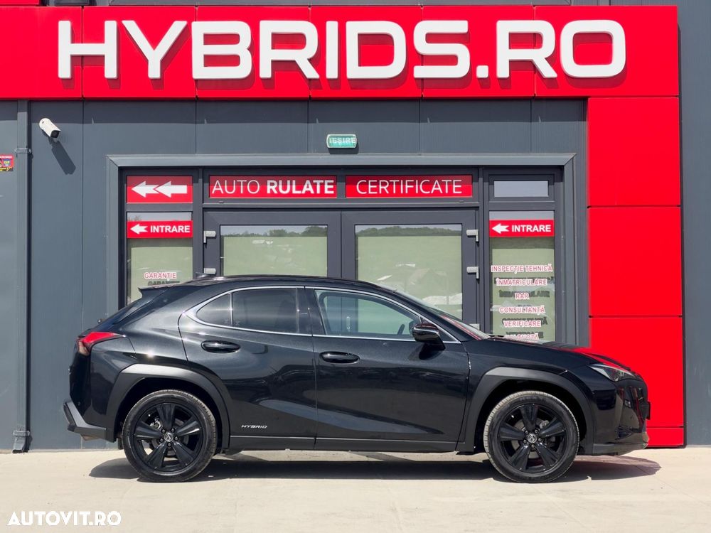 Lexus UX 250h Executive Line - 8