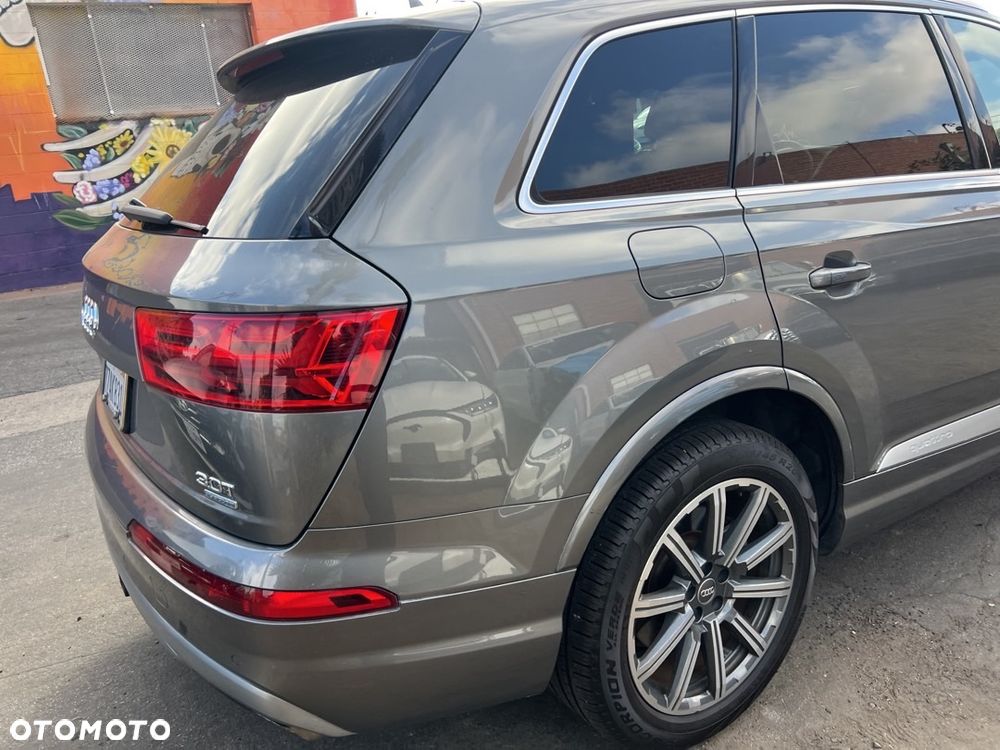 Audi Q7 3.0 TFSI Quattro Tiptronic - 30