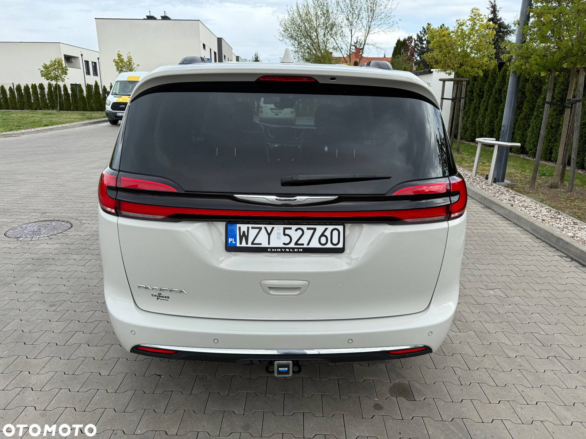 Chrysler Pacifica - 10