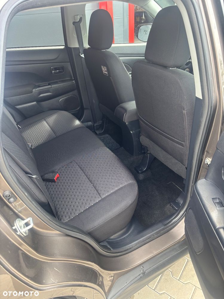 Mitsubishi ASX - 6