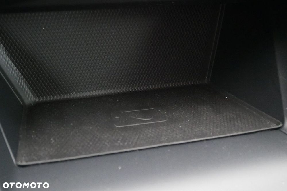 Volkswagen Golf Variant - 19