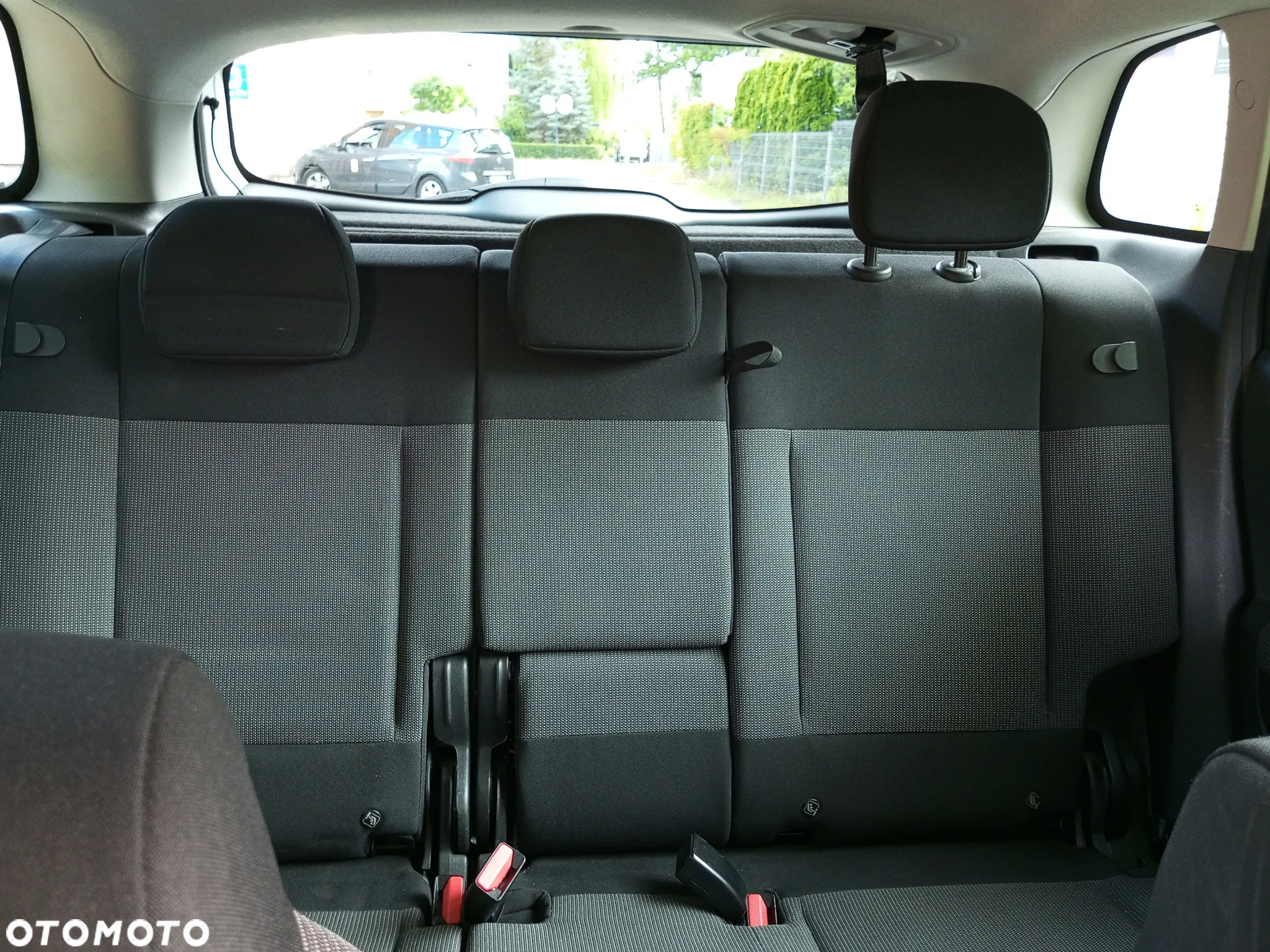 Citroën C3 Aircross 1.2 PureTech Shine S&S - 16