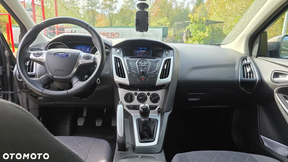 Ford Focus 1.0 EcoBoost Start-Stopp-System Champions Edition - 10