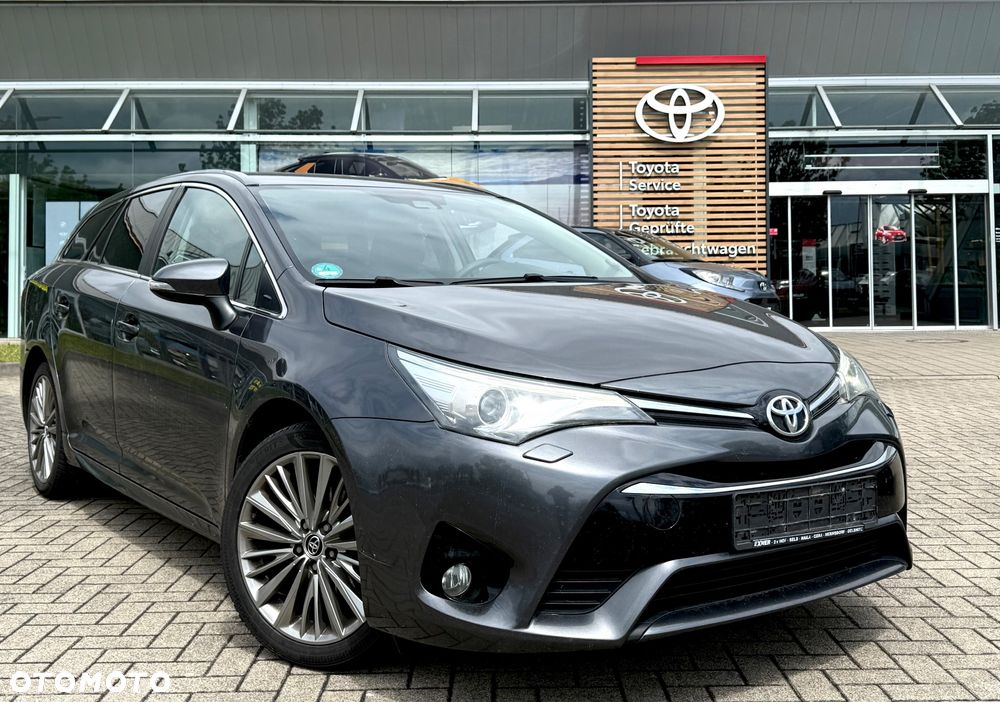 Toyota Avensis Touring Sports 1.8 Executive - 37