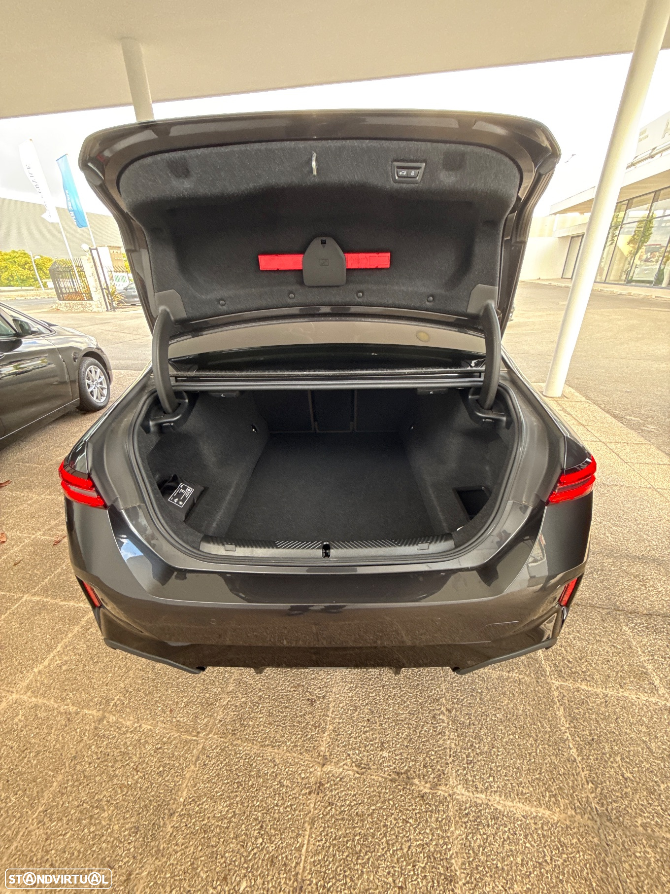 BMW 520 d Pack Desportivo M - 6