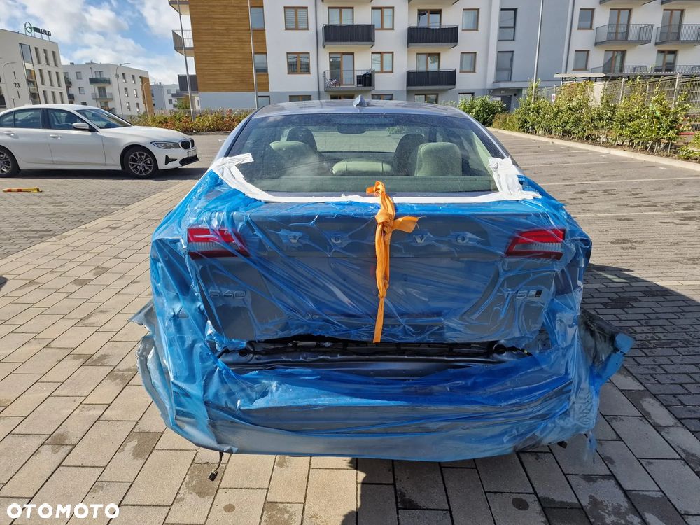Volvo S60 - 16