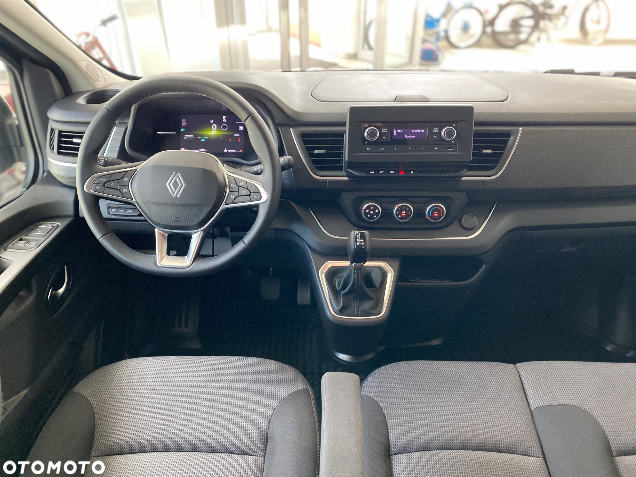 Renault Trafic Kombi 2.0 Blue dCi L1 Equilibre EDC - 24