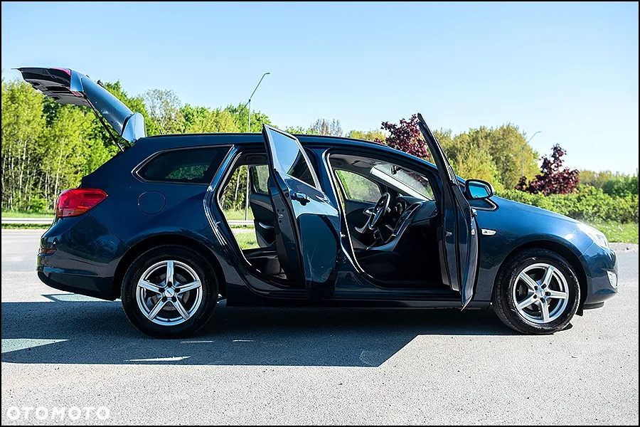 Opel Astra - 14