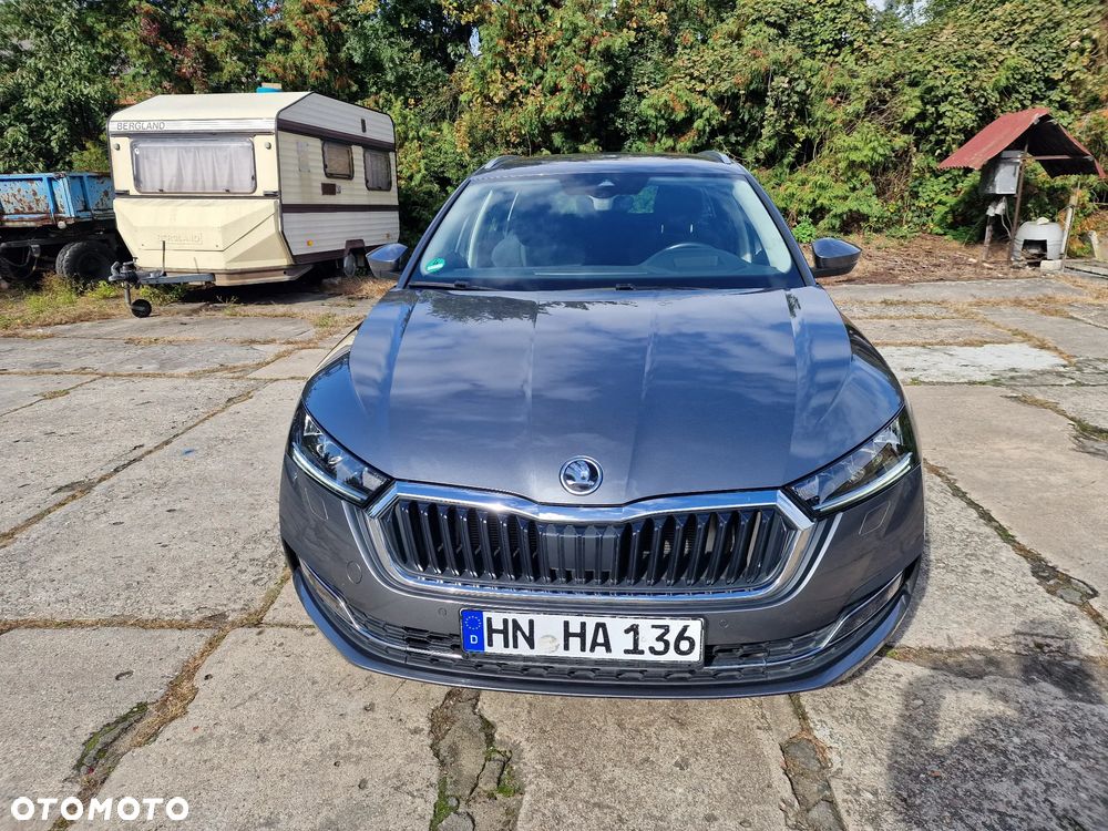 Skoda Octavia 2.0 TDI DSG Style - 1