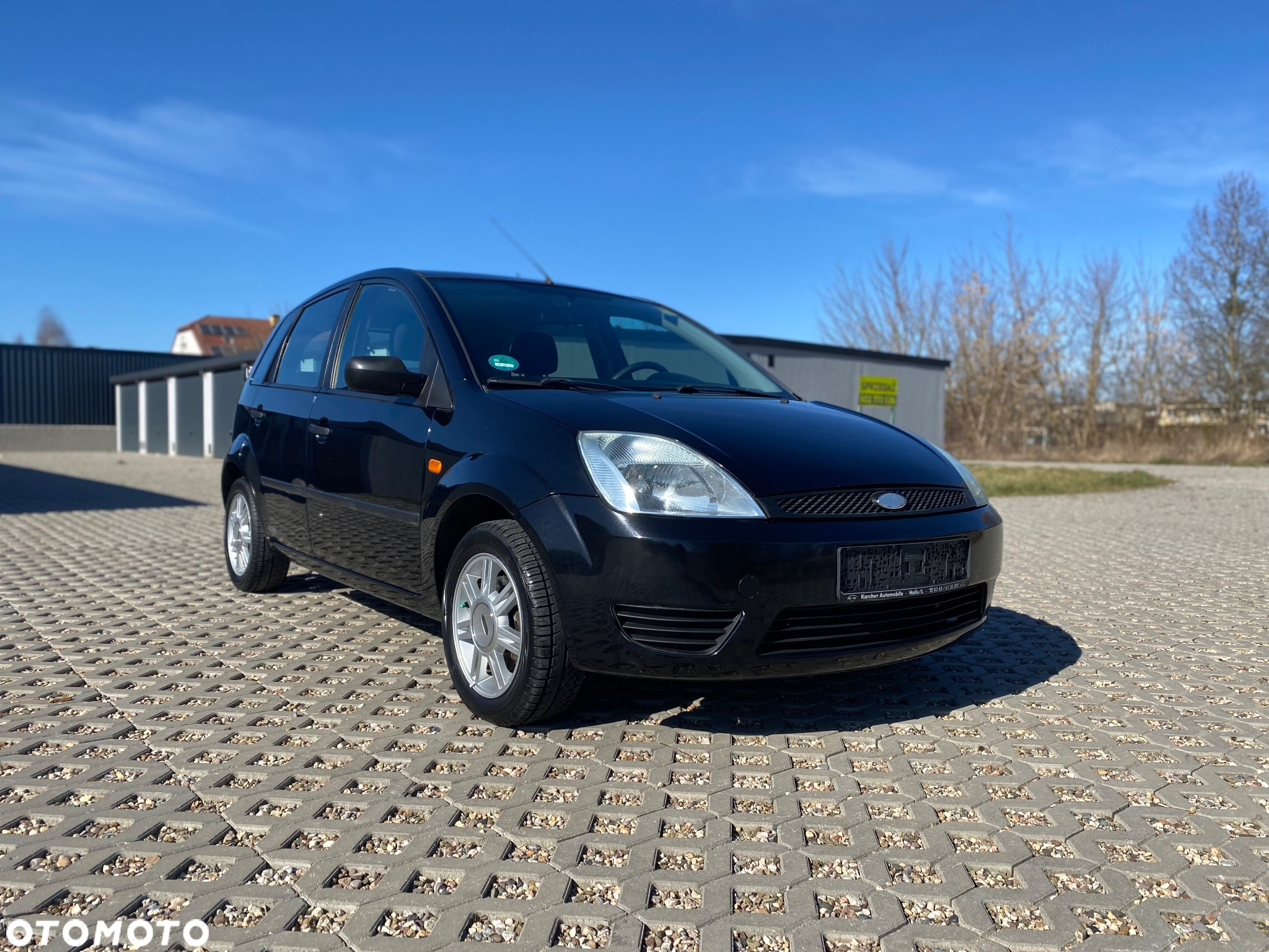 Ford Fiesta 1.3 Ambiente - 21