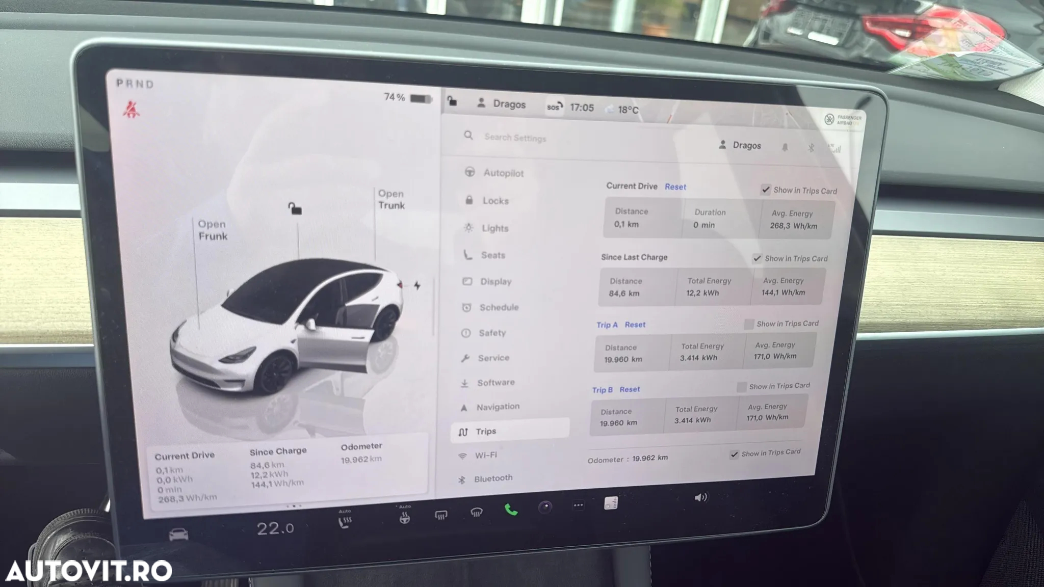 Tesla Model Y RWD - 16