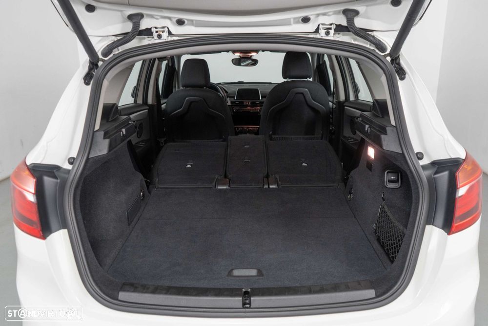 BMW 225xe Active Tourer Advantage - 16