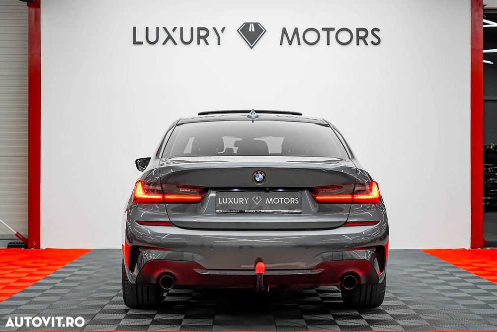 BMW Seria 3 318i Aut. Sport Line - 13