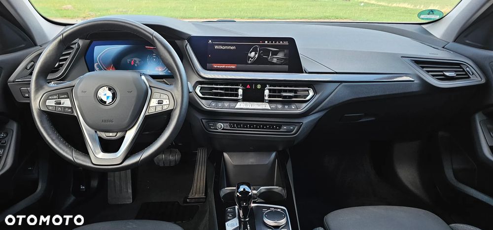 BMW Seria 1 118i - 10