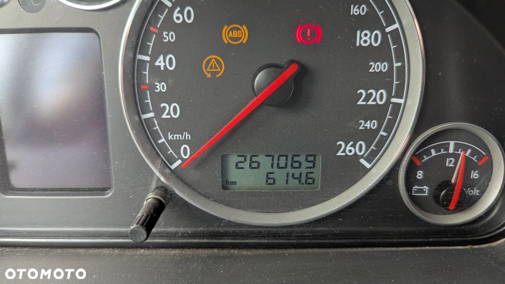 Volkswagen Sharan 1.9 TDI Comfortline - 6