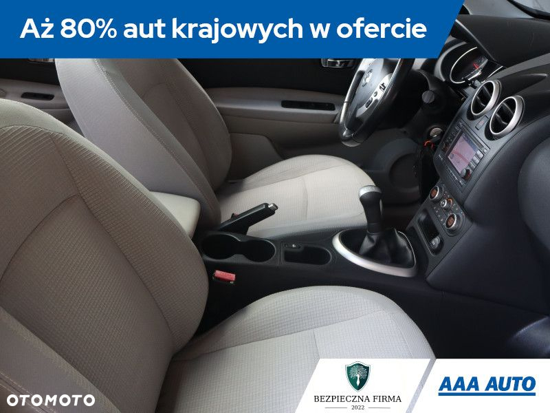 Nissan Qashqai+2 - 10