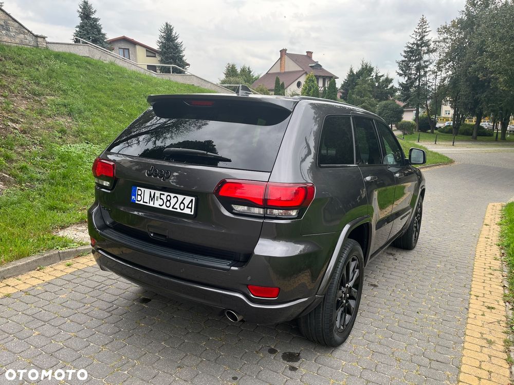 Jeep Grand Cherokee - 6