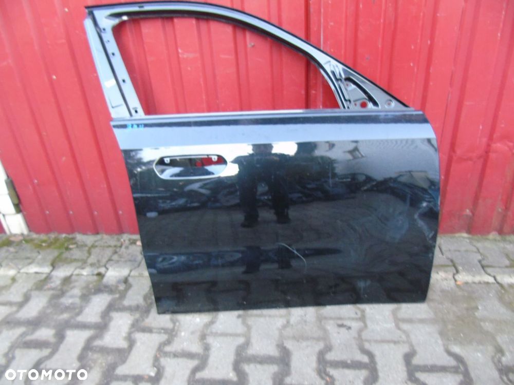 BMW X1 U11 drzwi prawe - 1