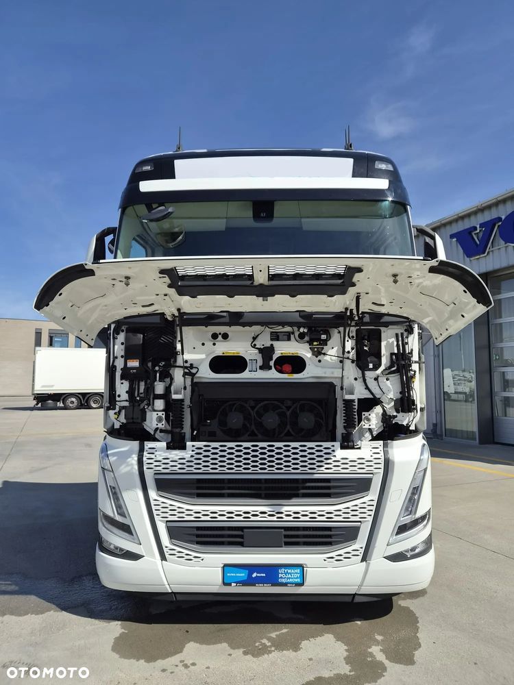 Volvo Volvo FH 460 GLOBETROTTER XL I-SAVE + ADR - 5