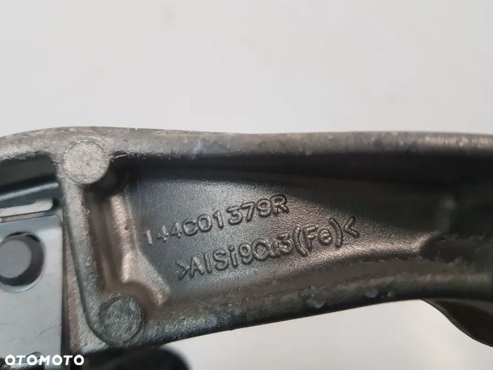 Uchwyt mocowanie podpora pompy wody Renault Talisman Kadjar Megane IV 1.3tce 144c01379r - 7