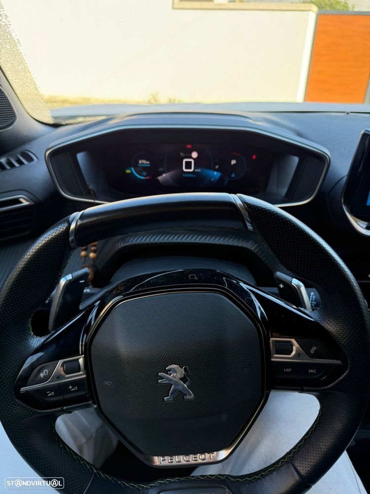 Peugeot 2008 1.2 PureTech GT Pack EAT8 - 5