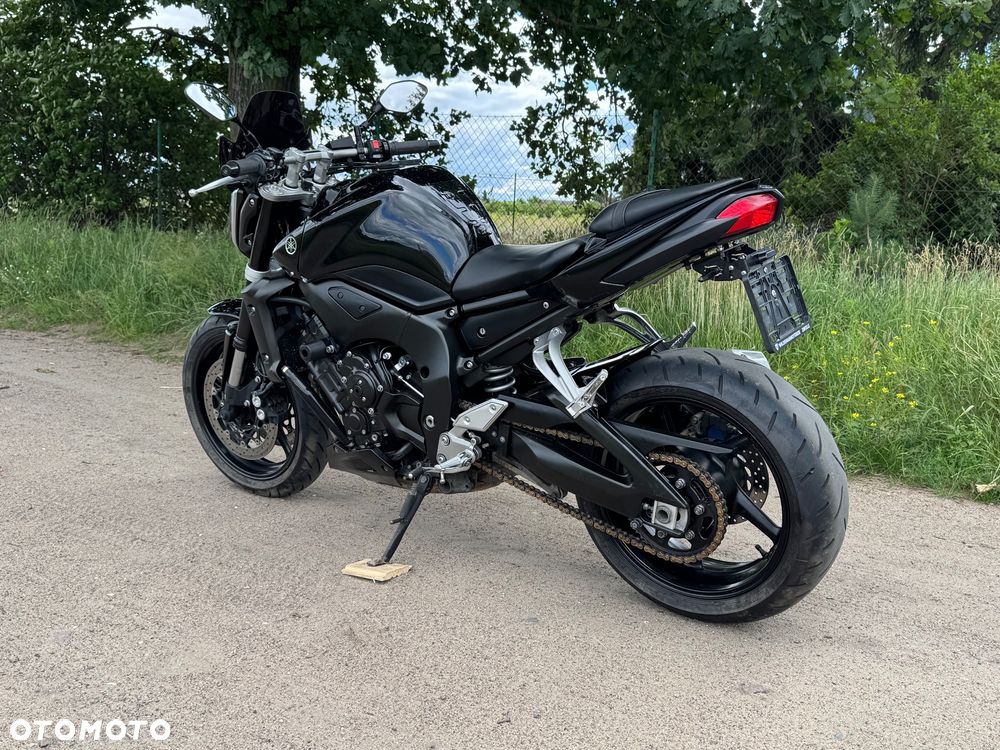 Yamaha FZ - 20