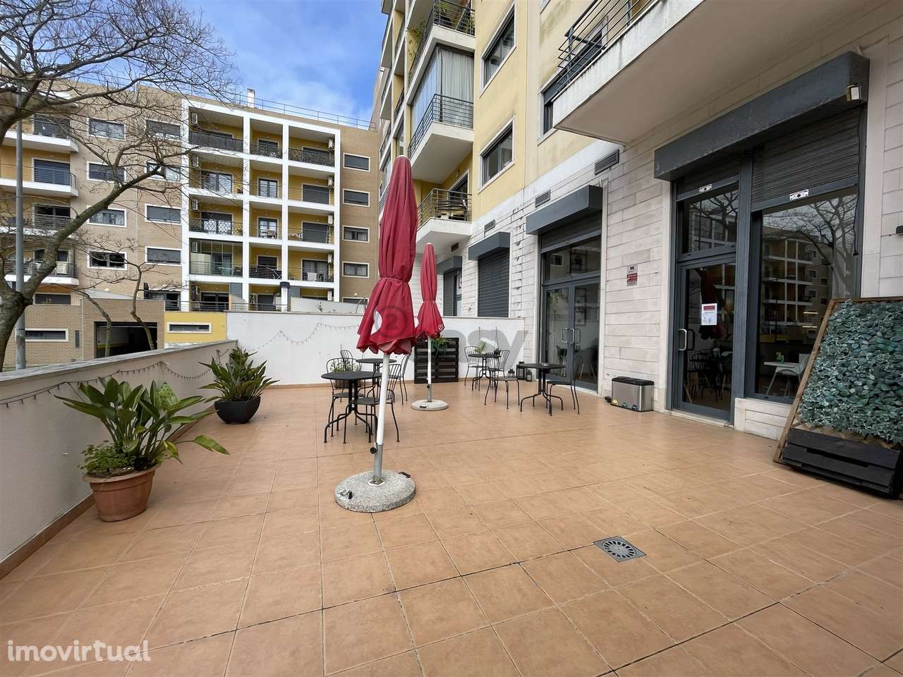 Snack Bar para trespasse na Urbanização Vila chã - Grande imagem: 3/16