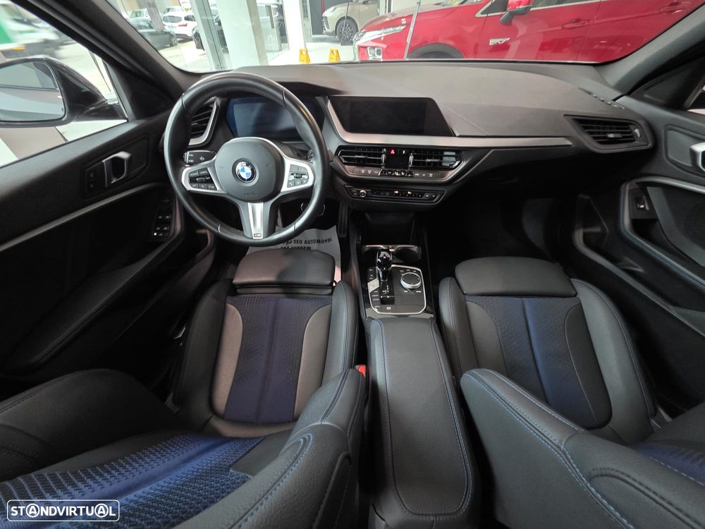 BMW 116 d Pack Desportivo M Auto - 10