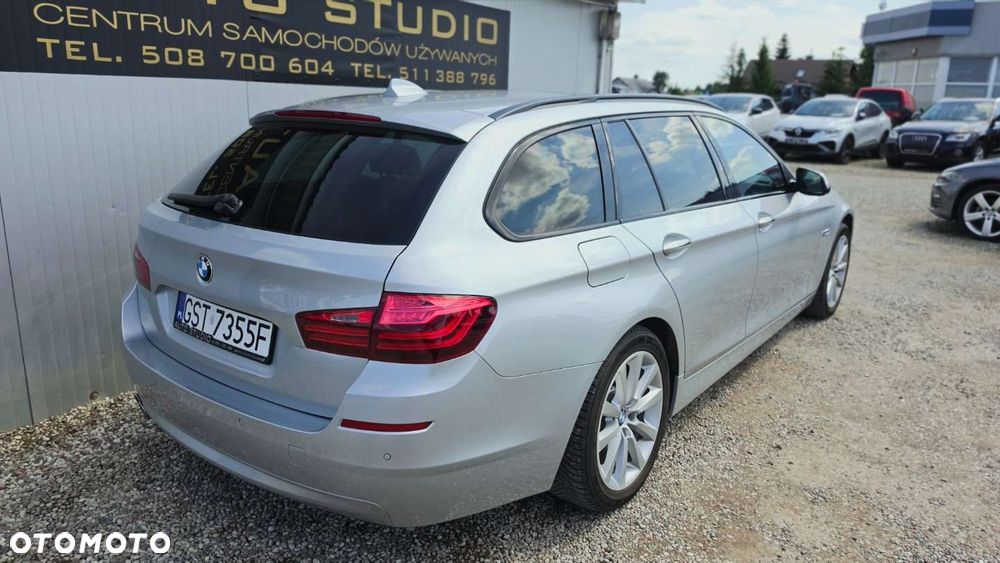BMW Seria 5 520d xDrive - 4