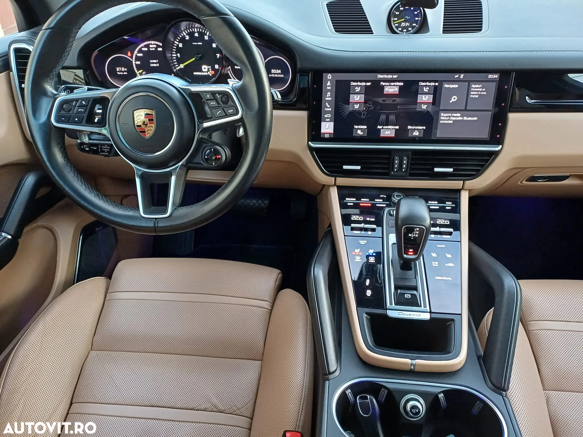Porsche Cayenne - 6
