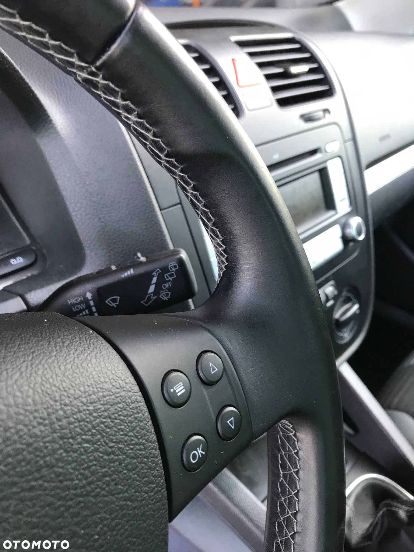 Volkswagen Golf 1.4 TSI United - 16