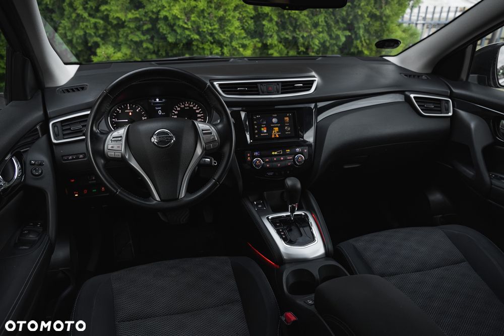 Nissan Qashqai 1.6 DCi Xtronic N-Connecta - 21