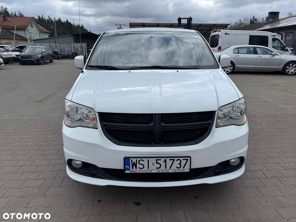 Dodge Grand Caravan 3.6 R/T - 8
