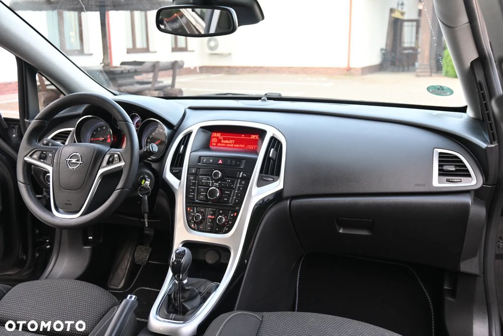 Opel Astra 1.6 Turbo Active - 25