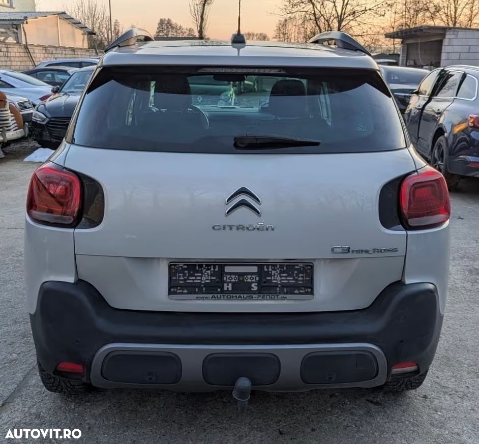 Citroën C3 AIRCROSS 1.2 PureTech S&S EAT6 Shine - 4