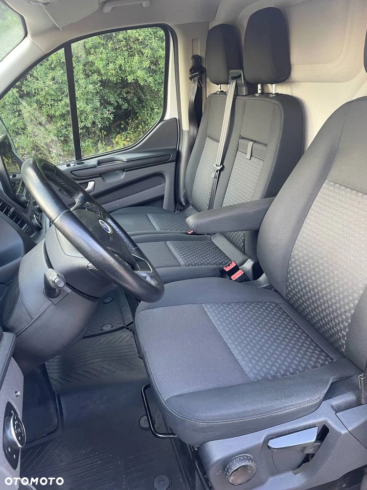 Ford Transit custom - 12