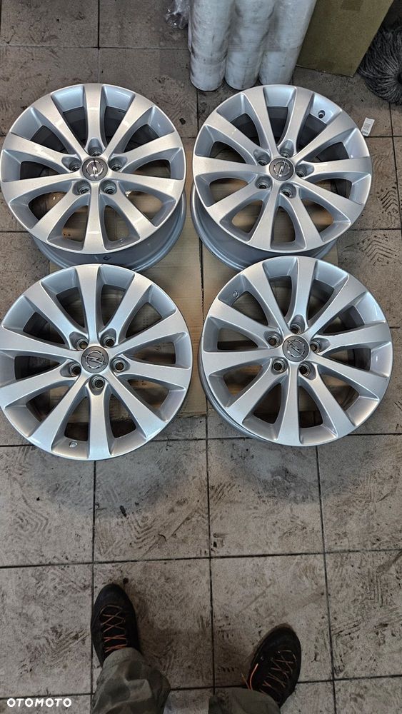 felgi aluminiowe 17" 5x110 7x17 ET 35 Opel
