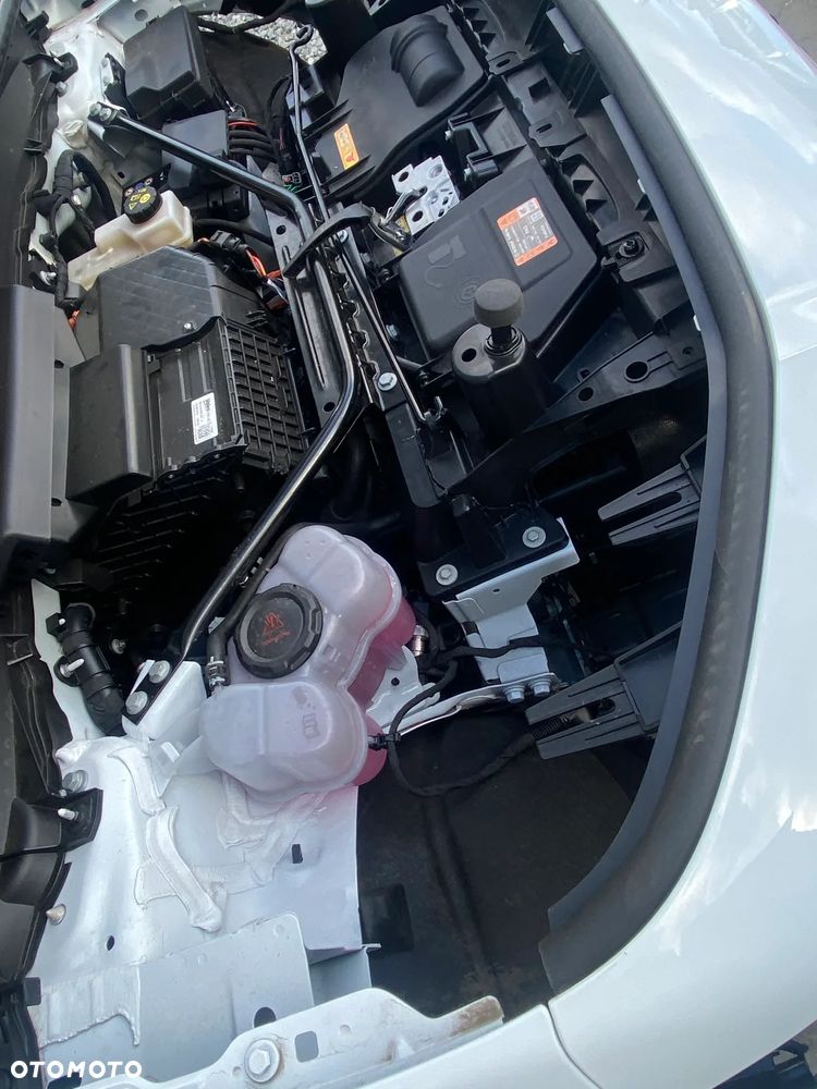 Ford Explorer Elektromotor mit Extended Range RWD 77kWh - 13