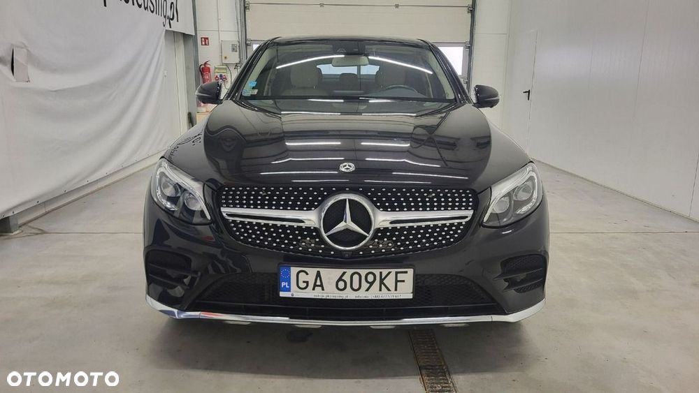 Mercedes-Benz GLC - 2
