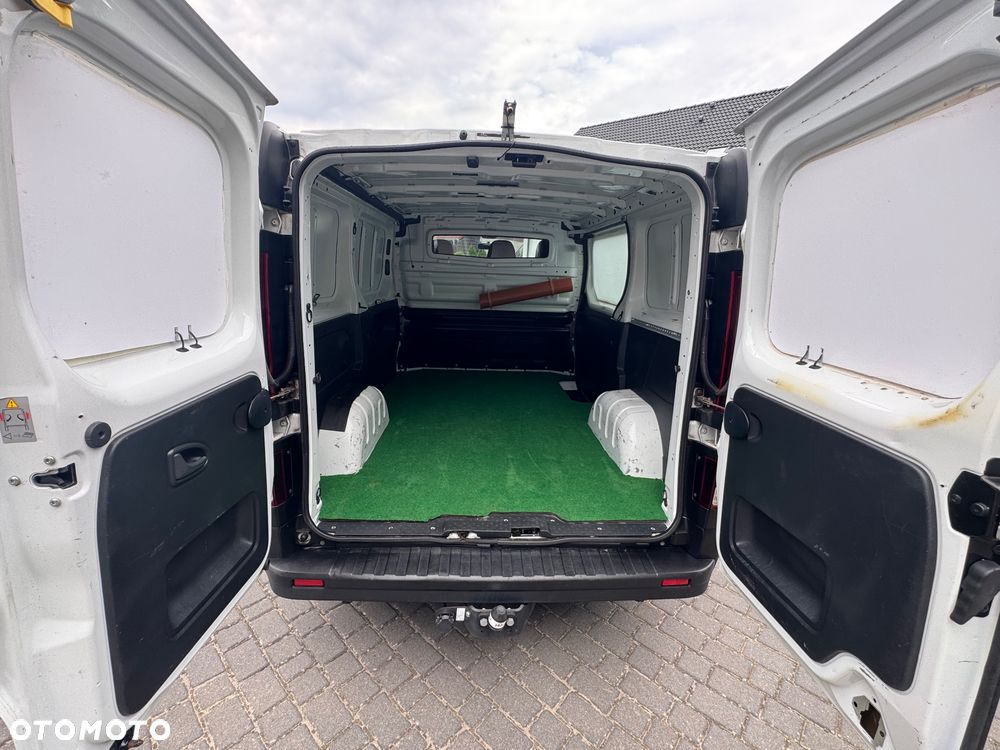 Renault Trafic - 13