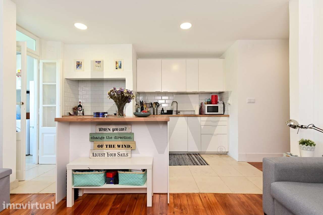 Apartamento T2+1 remodelado com vista de Monsanto, em Campolide - Grande imagem: 2/20