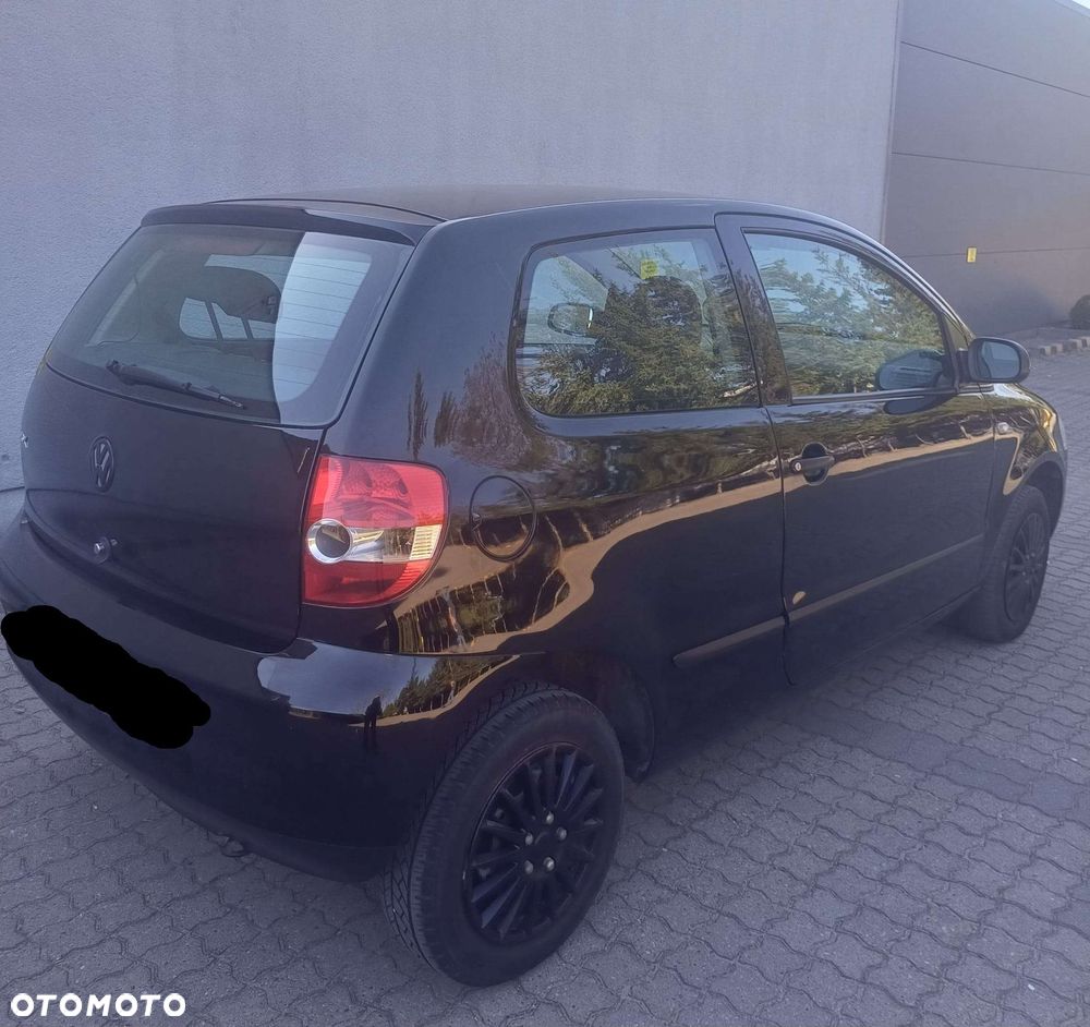 Volkswagen Fox - 2