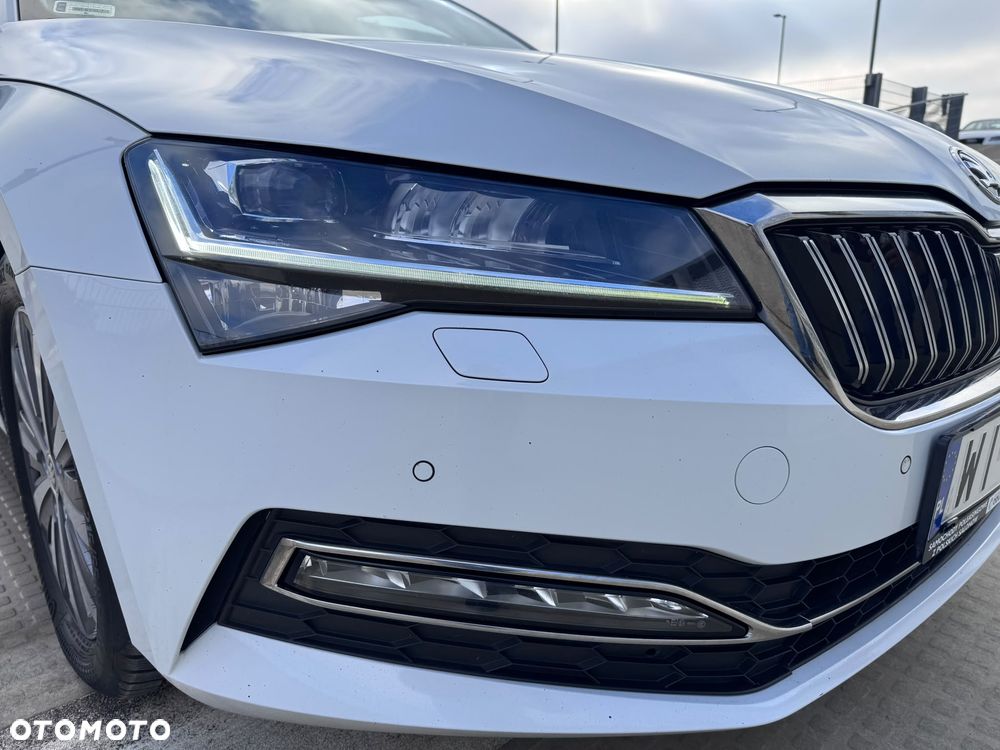 Skoda Superb 2.0 TDI SCR Style DSG - 41