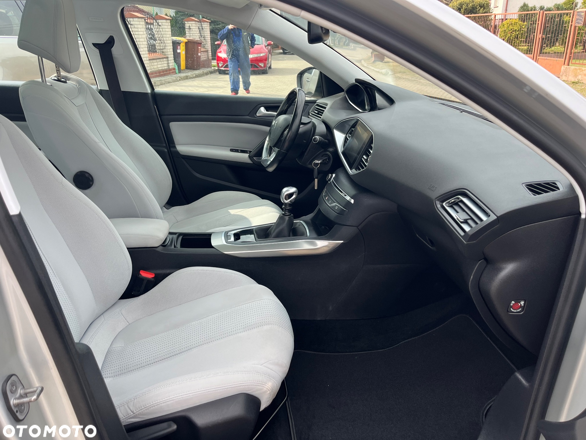 Peugeot 308 SW BlueHDi 120 Stop & Start Business-Line - 7